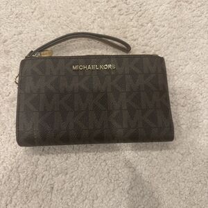 Michael Kors Brown Wristlet Wallet with Zipper Logo Credit Card Slots